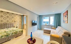 Apartament Raginisa By Prestige Home